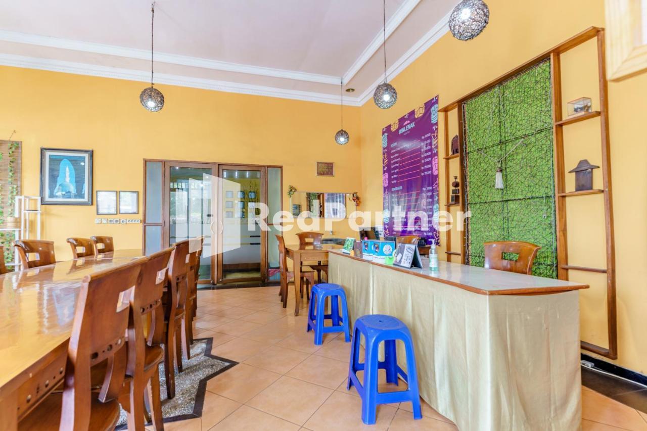 Nafisa Homestay Syariah Near Jatim Park 3 Batu Mitra Reddoorz Malang Zewnętrze zdjęcie