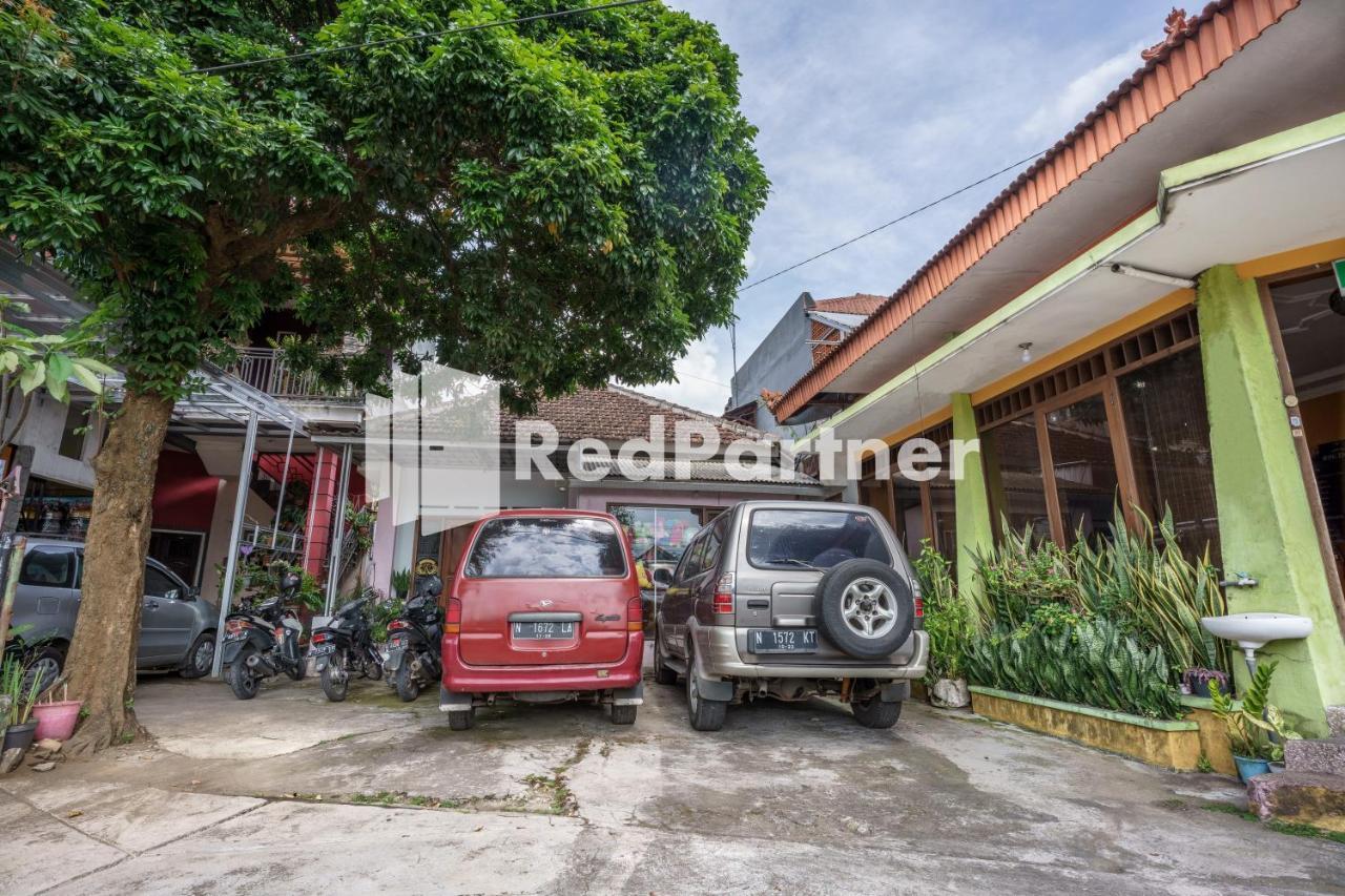 Nafisa Homestay Syariah Near Jatim Park 3 Batu Mitra Reddoorz Malang Zewnętrze zdjęcie
